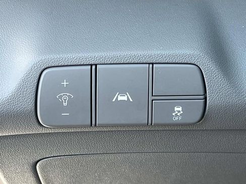 Certified 2021 Hyundai Elantra SEL w/ Cargo Package FWD image 24