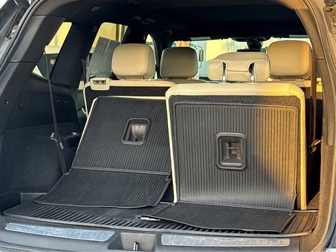 Used 2024 Cadillac XT6 Sport w/ Technology Package image 43