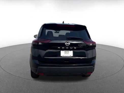 Used 2025 Nissan Rogue SV image 12