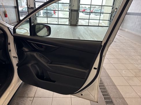 Used 2018 Subaru Crosstrek 2.0i image 29