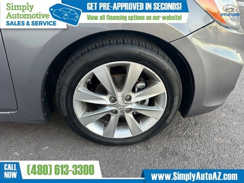 Used 2014 Hyundai Accent GLS w/ Option Group 2 image 29