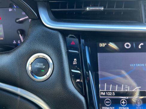 Used 2016 Cadillac XTS Luxury w/ Driver Awareness Package image 32