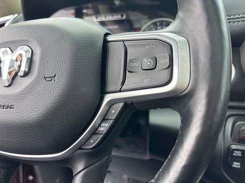 Used 2019 RAM 1500 Laramie image 19