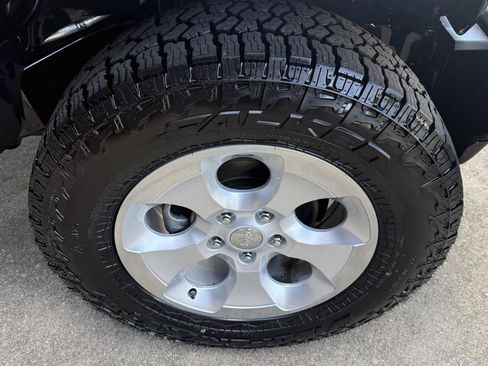 Used 2014 Jeep Wrangler Sahara w/ Connectivity Group AWD/4WD image 15