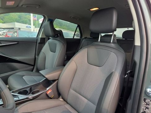 New 2026 Kia Niro Wind w/ Wind Preserve Package FWD image 25