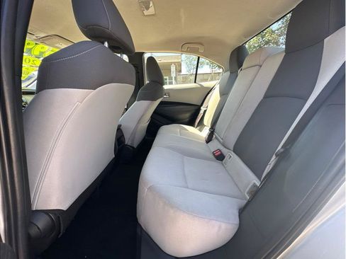 Used 2021 Toyota Corolla LE w/ Carpet Mat Package (TMS) FWD image 13
