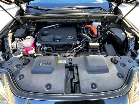 Used 2025 Lexus NX 350h AWD w/ Premium Package image 31