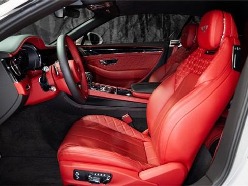 Used 2022 Bentley Continental GT image 4