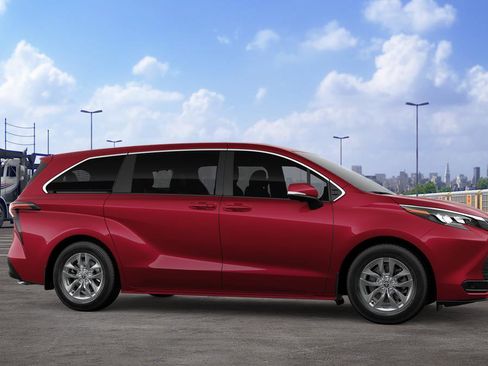 New 2026 Toyota Sienna LE FWD image 15