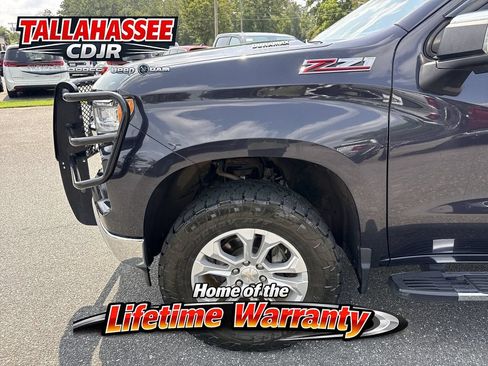 Used 2023 Chevrolet Silverado 1500 LTZ AWD/4WD image 13