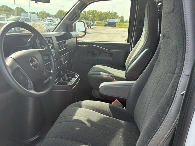Used 2025 GMC Savana 2500 w/ Driver Convenience Package RWD image 11