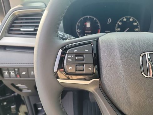 New 2026 Honda Odyssey EX-L image 18