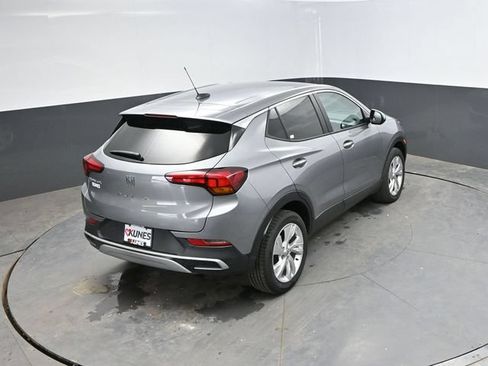 Used 2025 Buick Encore GX Preferred AWD/4WD image 32
