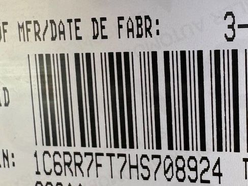 Used 2017 RAM 1500 Express image 10