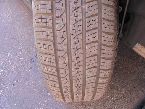 Used 2020 Mercedes-Benz GLB 250 4MATIC w/ Premium Package image 28