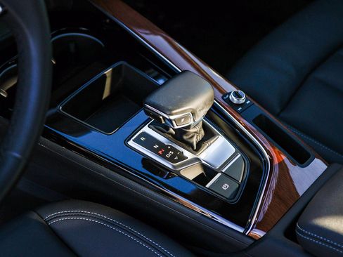 Certified 2023 Audi A4 2.0T Premium w/ Convenience Package image 20