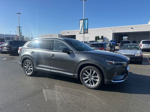 Used 2019 MAZDA CX-9 Grand Touring image 2