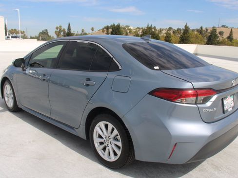 Certified 2024 Toyota Corolla XLE FWD image 5