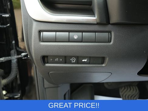 Used 2023 Nissan Rogue SV w/ SV Premium B Package AWD/4WD image 15