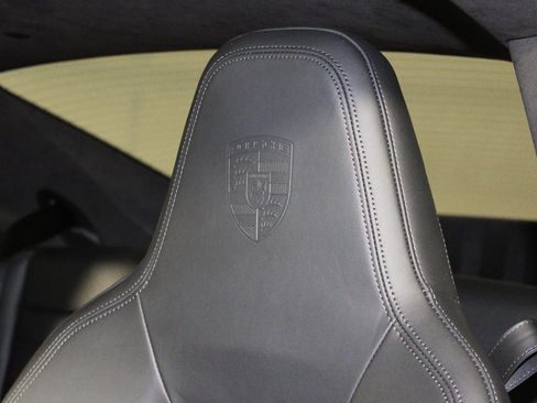 Used 2025 Porsche 911 Carrera 4 GTS image 20