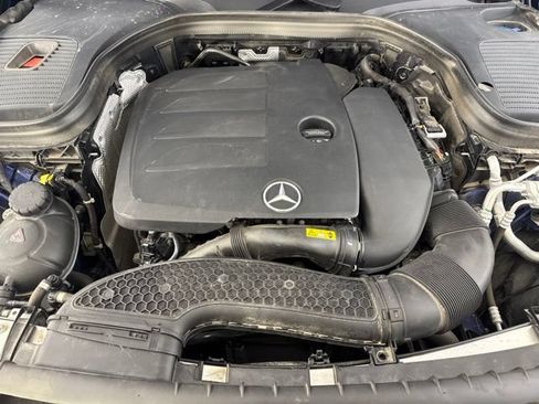 Used 2020 Mercedes-Benz GLC 300 4MATIC image 17
