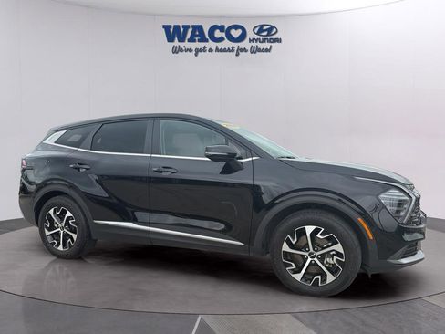 Used 2024 Kia Sportage EX image 12
