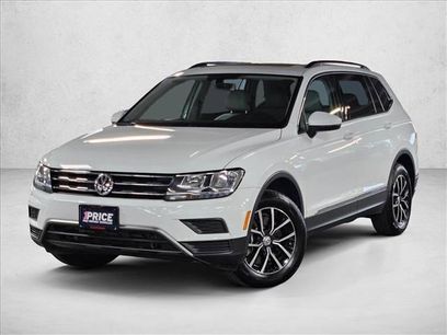 Used 2021 Volkswagen Tiguan SE w/ Panoramic Sunroof Package