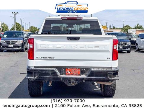 Used 2025 Chevrolet Silverado 1500 LT Trail Boss w/ Protection Package AWD/4WD image 3