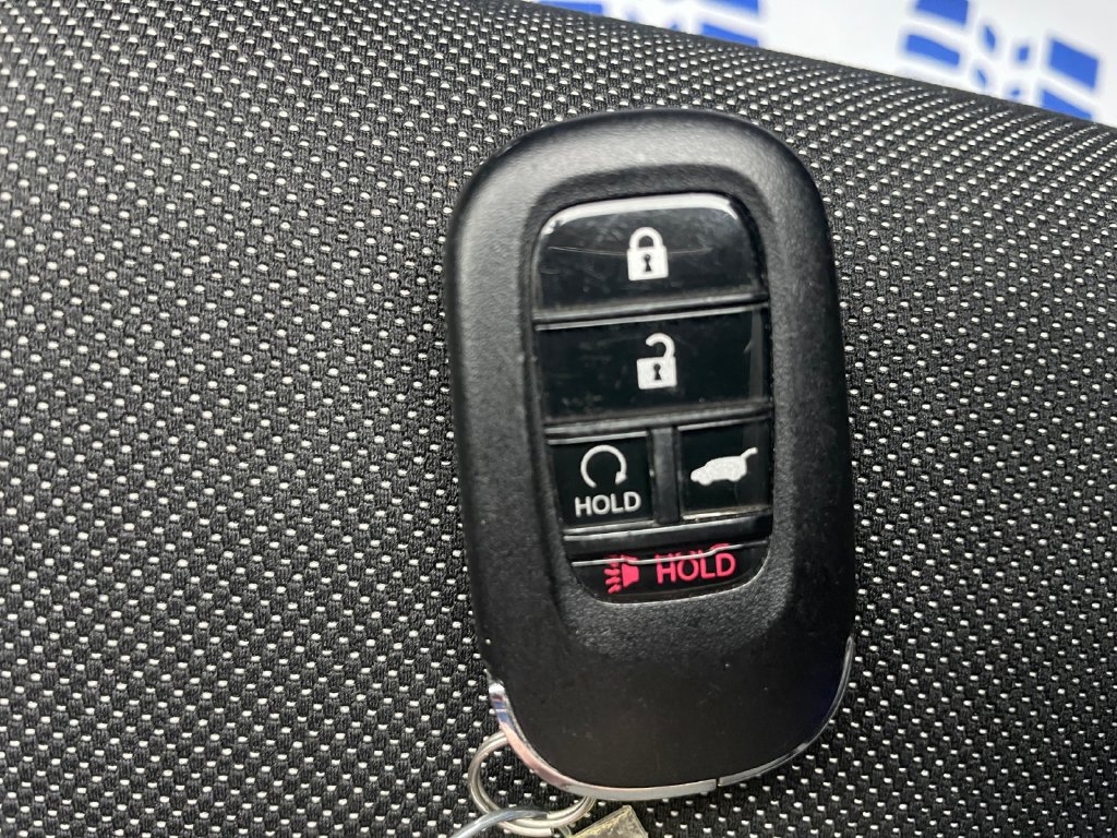 Certified 2025 Honda CR-V EX image 25
