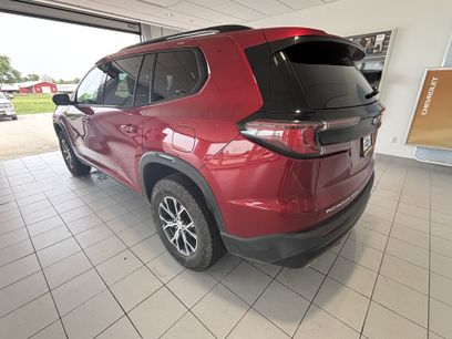 Used 2025 GMC Acadia AT4 w/ LPO, Floor Liner Package