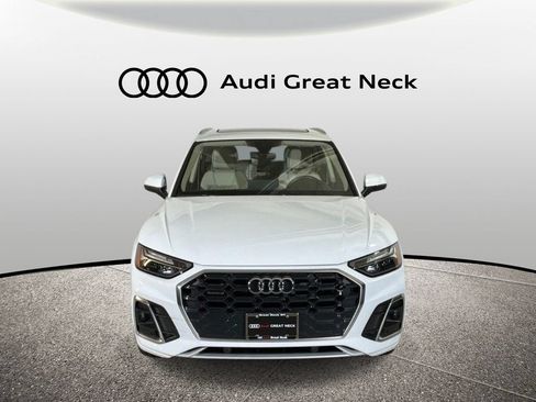 Used 2023 Audi Q5 e Premium w/ Convenience Package AWD/4WD image 19