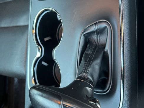 Used 2018 Dodge Durango R/T image 42