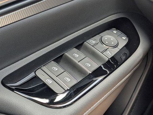 New 2025 Nissan Murano SL AWD/4WD image 27