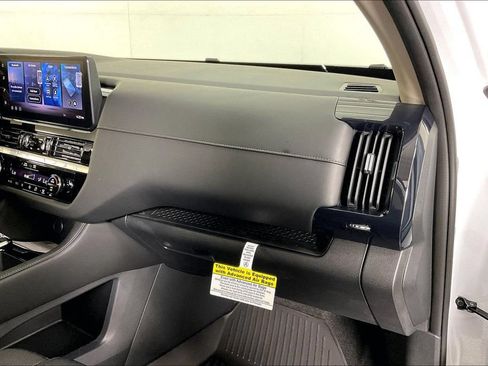 New 2026 Nissan Pathfinder SV AWD/4WD image 18