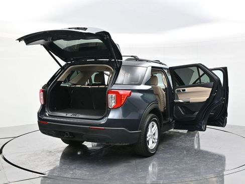 Certified 2022 Ford Explorer XLT w/ Class IV Trailer Tow Package image 61