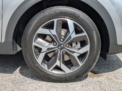 Used 2021 Kia Sportage EX image 10