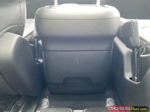 New 2026 Chrysler Pacifica Limited AWD/4WD image 24