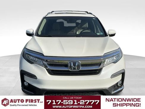 Used 2019 Honda Pilot Touring image 2