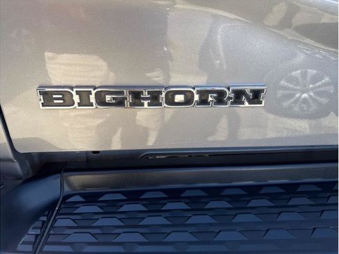 Used 2022 RAM 2500 Big Horn AWD/4WD image 8