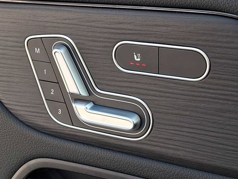 Used 2026 Mercedes-Benz GLA 250 4MATIC image 22