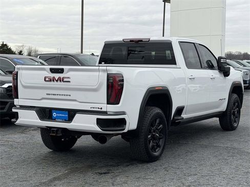 Used 2024 GMC Sierra 2500 AT4 w/ AT4 Premium Plus Package image 2