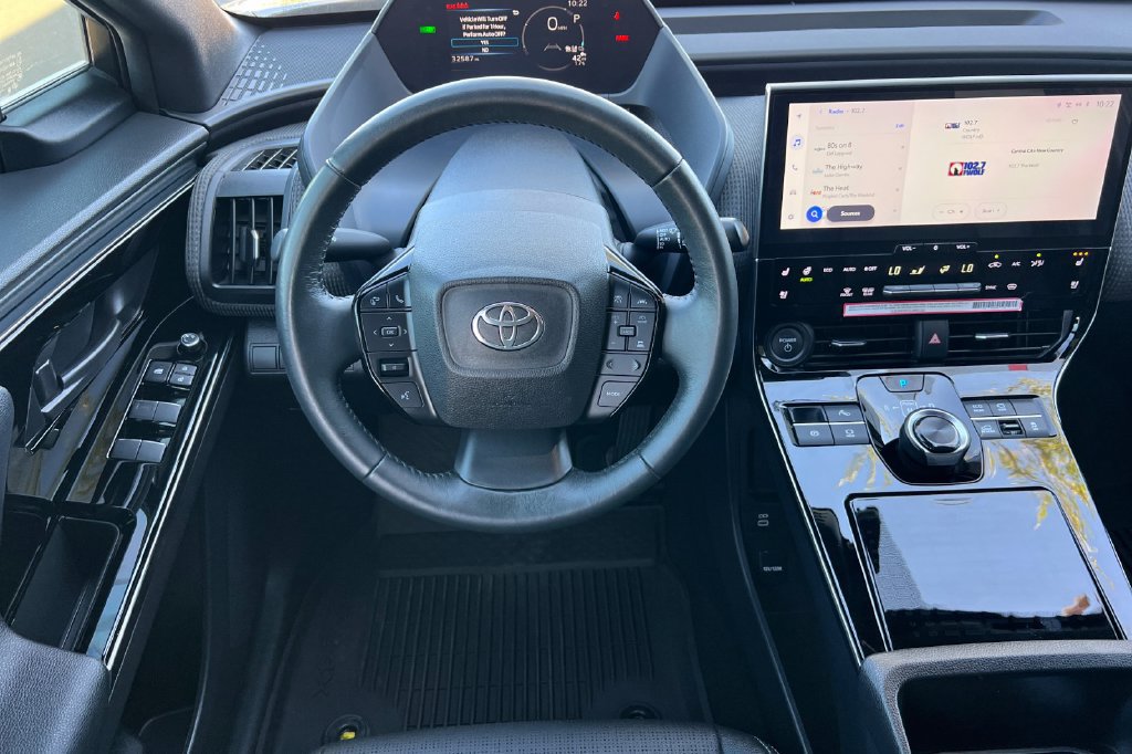 Certified 2023 Toyota bZ4X AWD image 16