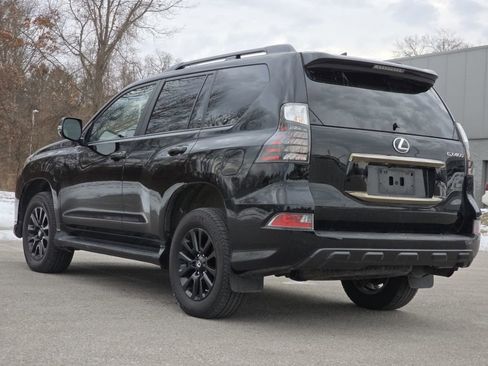 Used 2023 Lexus GX 460 image 10