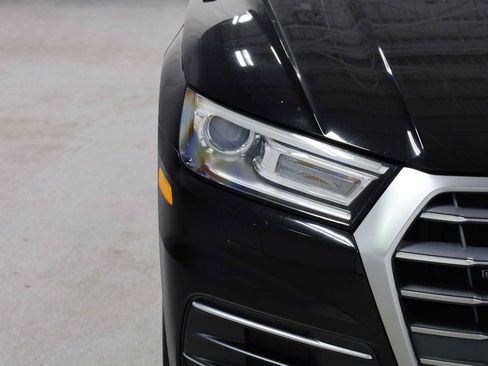 Used 2018 Audi Q5 2.0T Premium AWD/4WD image 15