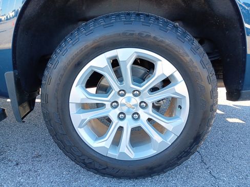 Used 2023 Chevrolet Silverado 1500 LTZ image 4
