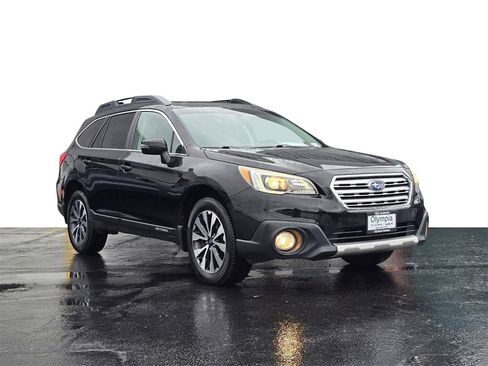 Used 2015 Subaru Outback 2.5i Limited image 1