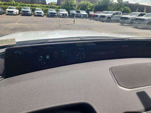 New 2026 Lincoln Navigator L Reserve AWD/4WD image 36