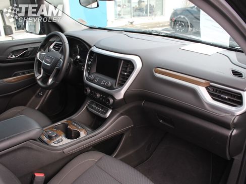 Certified 2023 GMC Acadia SLE w/ Driver Convenience Package image 29