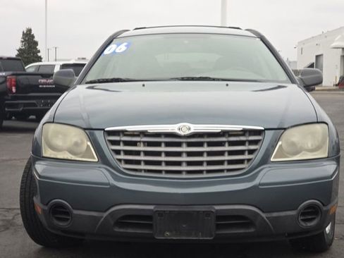 Used 2005 Chrysler Pacifica AWD w/ Cargo Convenience Group image 11
