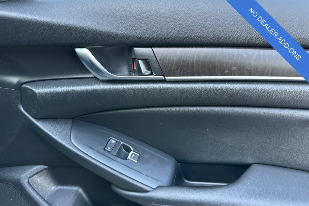 Used 2020 Honda Accord EX image 18